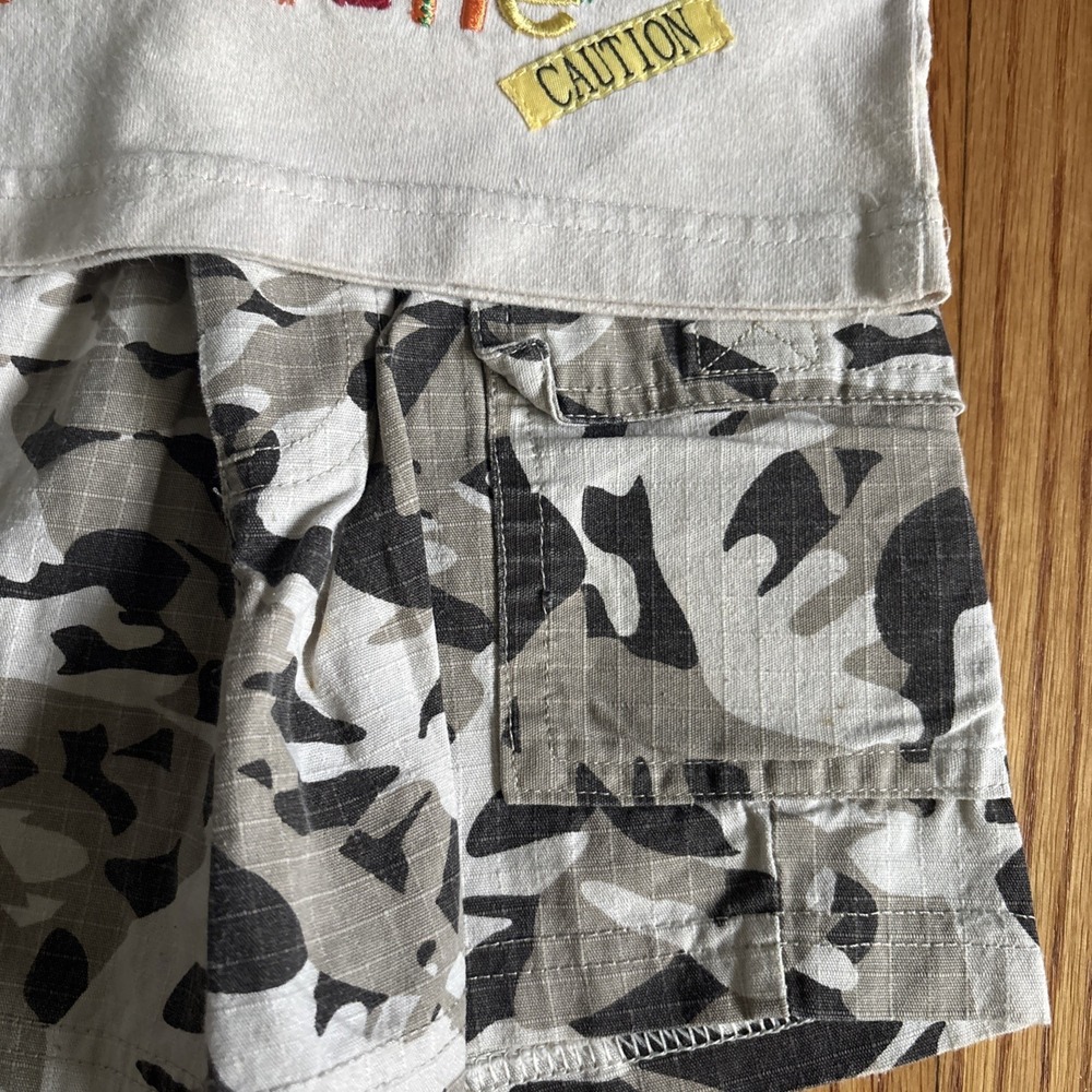 Toddler Boys Shorts Set FISHER PRICE Woodland Camo Farming SHORTS Elastic 24 Mth - Picture 2 of 7